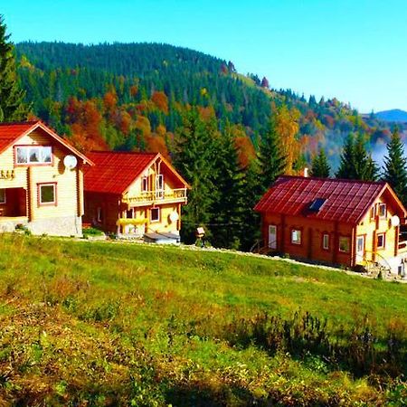 Троє Поросят Villa Slavske Eksteriør billede